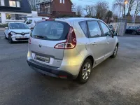 Renault Scénic III Expression 1.5 dCi 110 FAP Eco2 2011 (1)